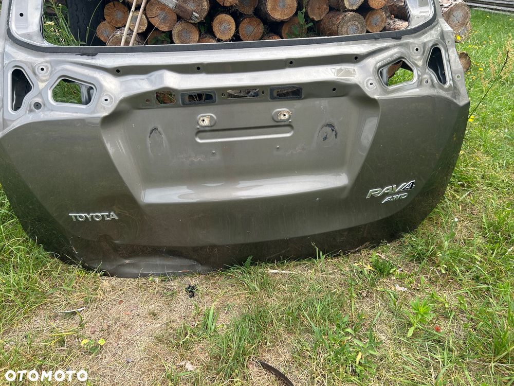 Toyota Rav 4 IV 2012-2015 Przed Lift Klapa bagażnika Klapa Tył - 2