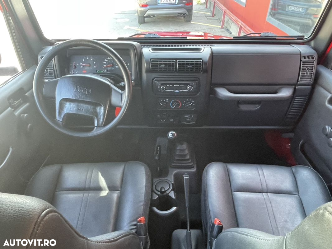 Jeep Wrangler - 15