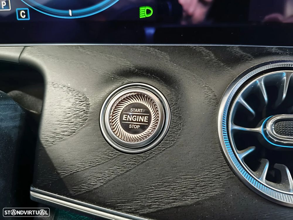 Mercedes-Benz E 200 AMG Line - 27
