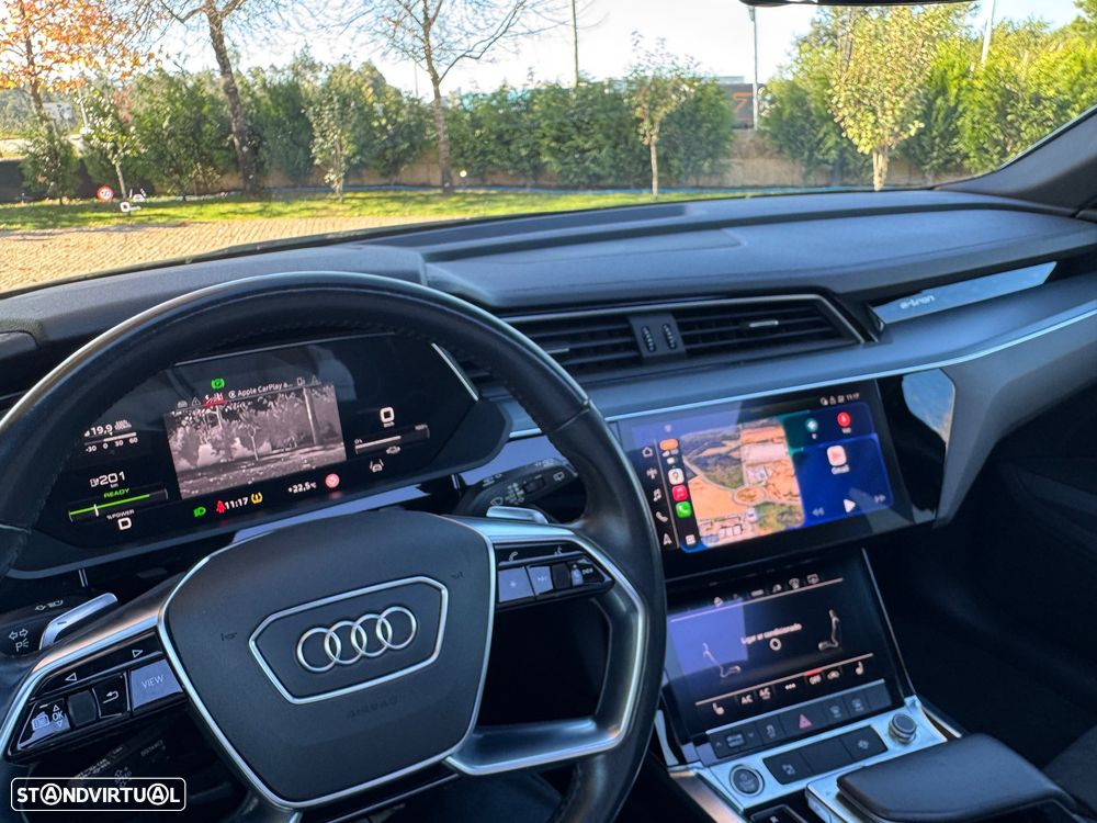 Audi e-tron 55 quattro S line - 15