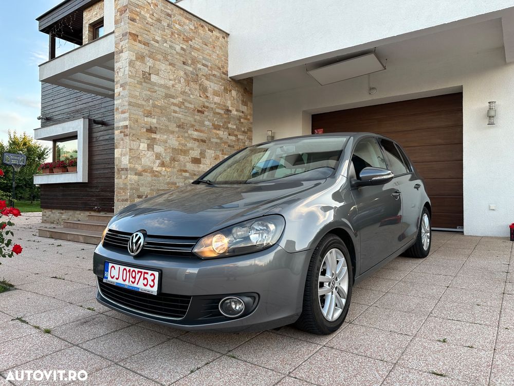 Volkswagen Golf 2.0 TDI DPF Highline - 1