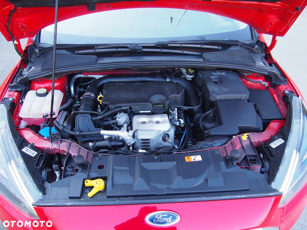Ford Focus 1.0 EcoBoost ST-Line Red ASS - 32
