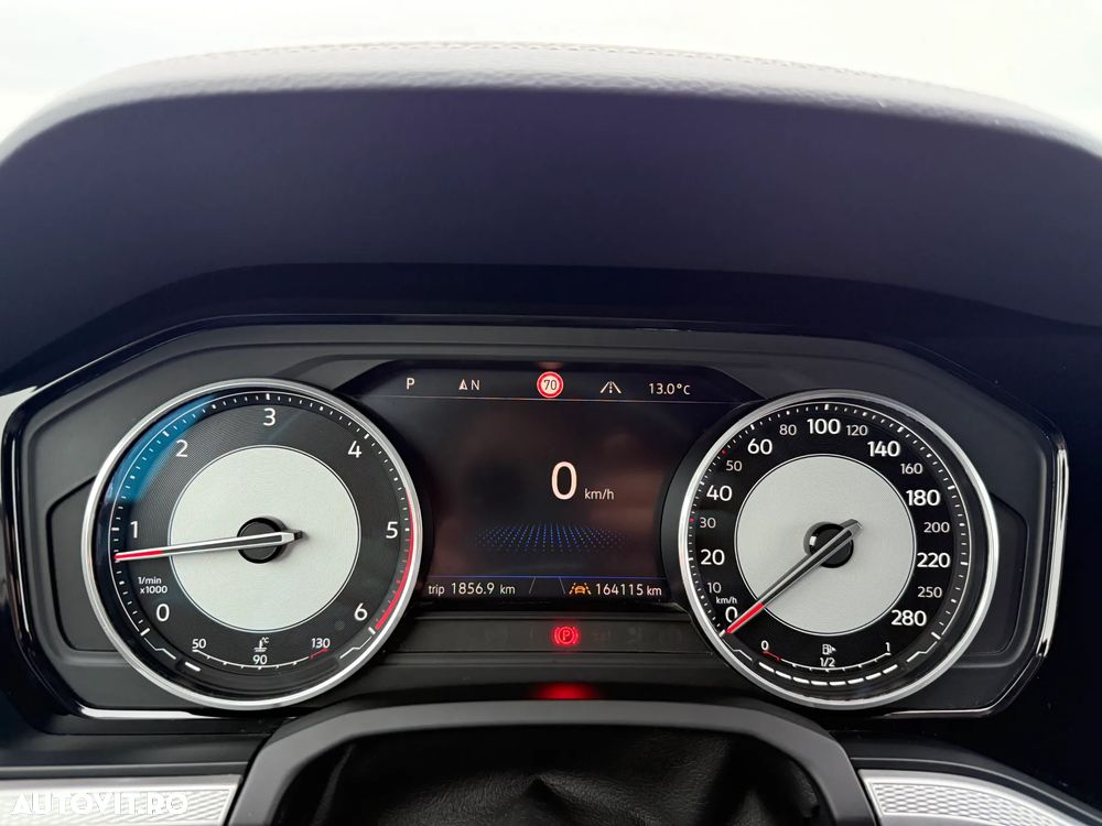 Volkswagen Touareg V6 TDI Style - 10