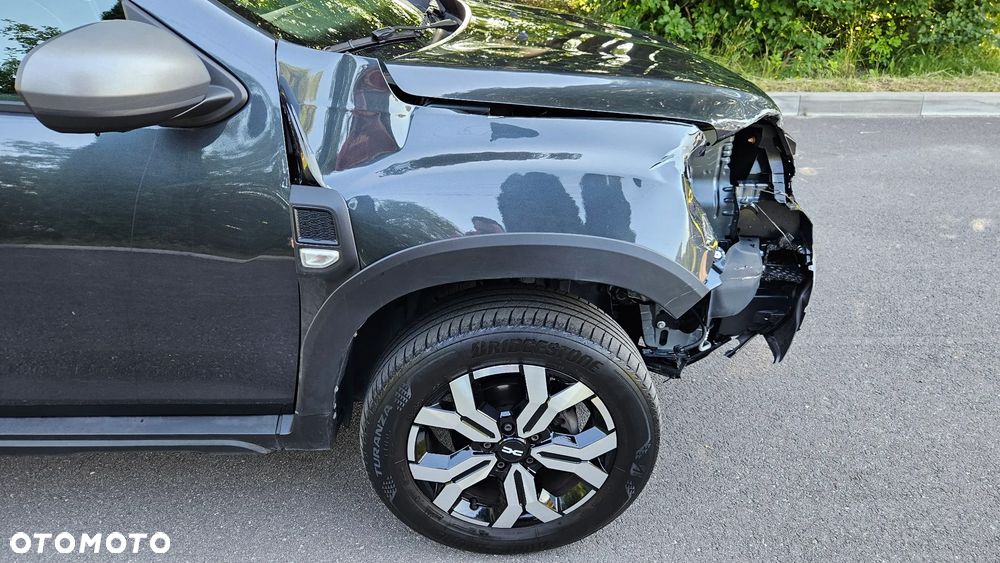 Dacia Duster TCe 100 2WD Celebration - 10