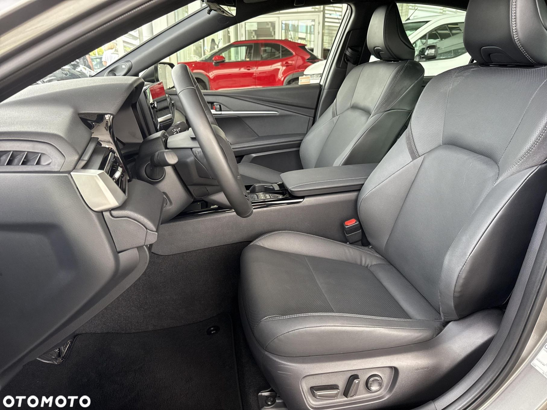 Toyota Camry - 15