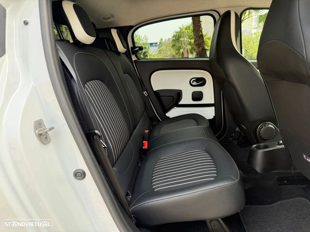 Renault Twingo 1.0 SCe Intens - 12