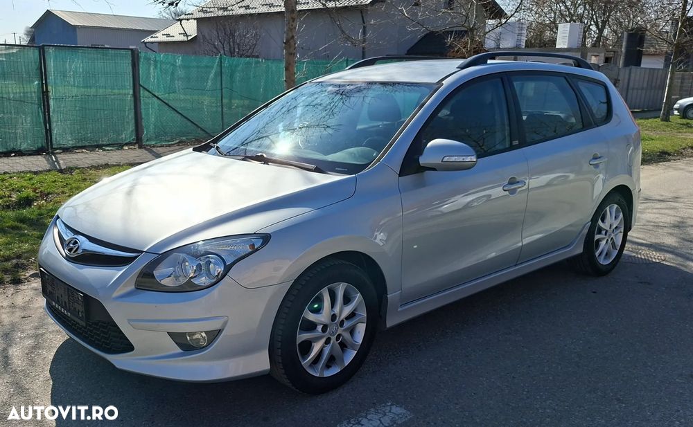 Hyundai i30 1.6 CRDI Comfort - 9