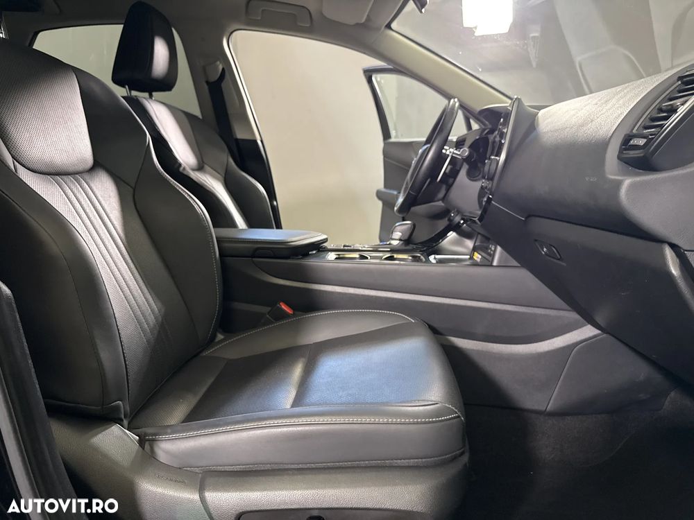 Lexus Seria NX - 12