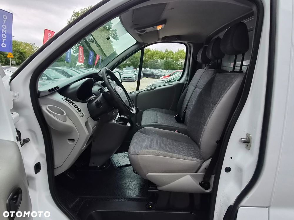 Opel Vivaro 2.0 dCi limatyzacja Elektryczne Szyby Gwarancja - 21