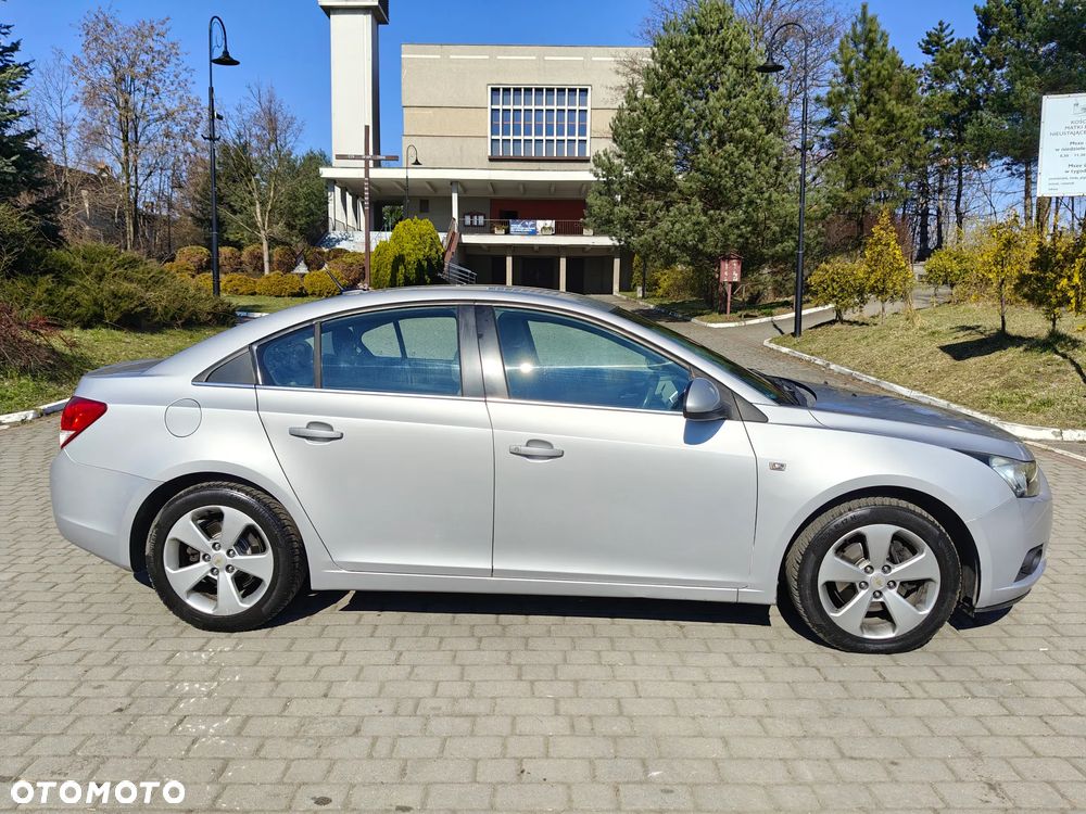 Chevrolet Cruze - 2