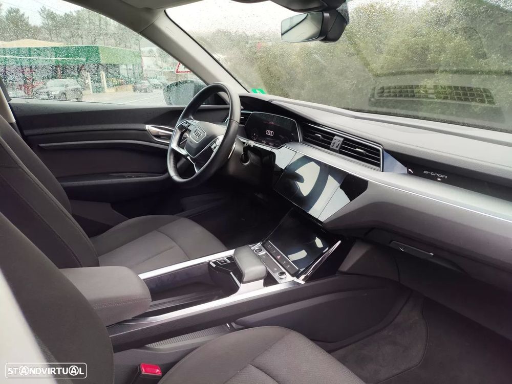 Audi e-tron 50 quattro Advanced - 10