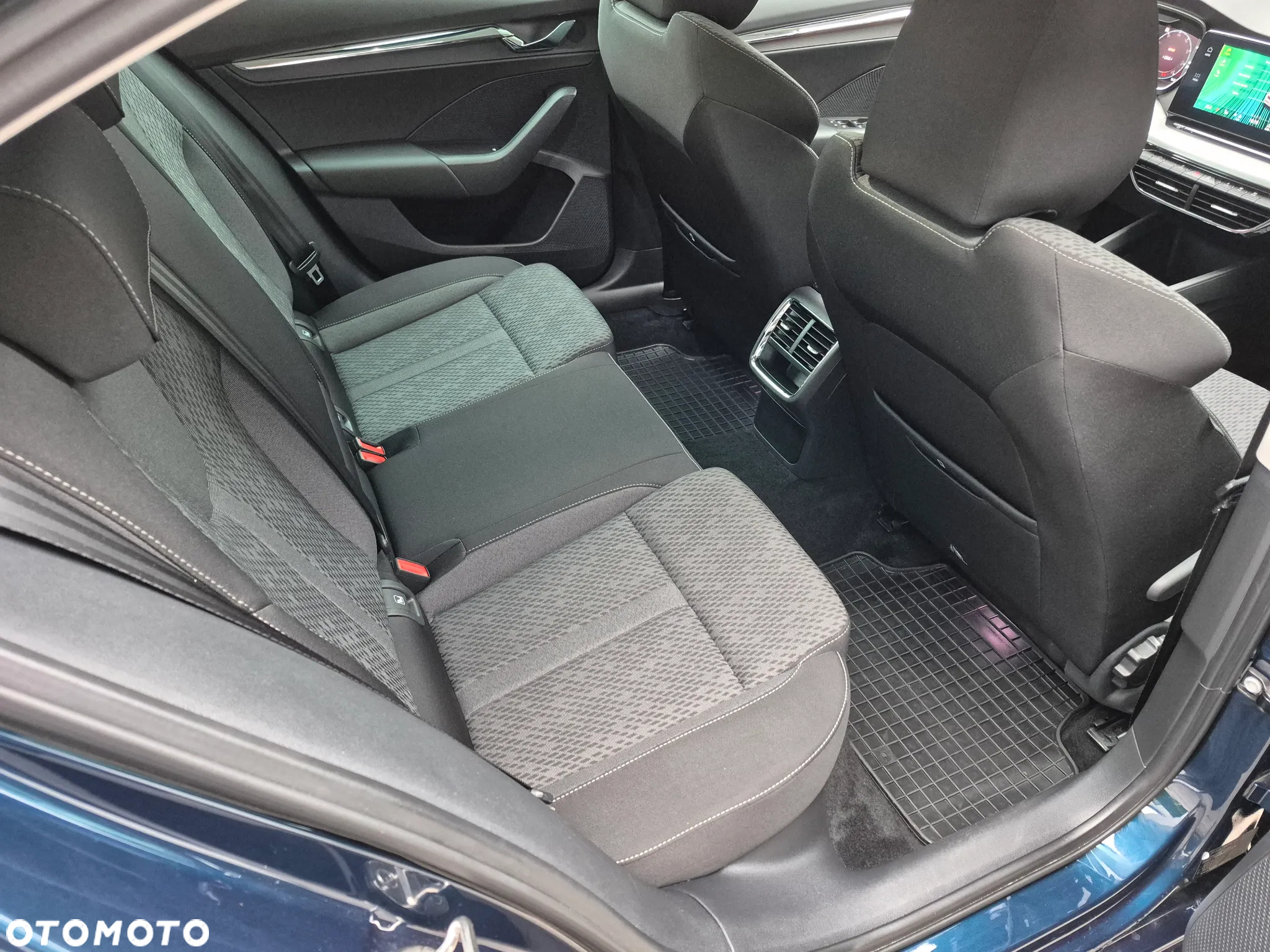 Skoda Octavia 2.0 TDI Style DSG - 10