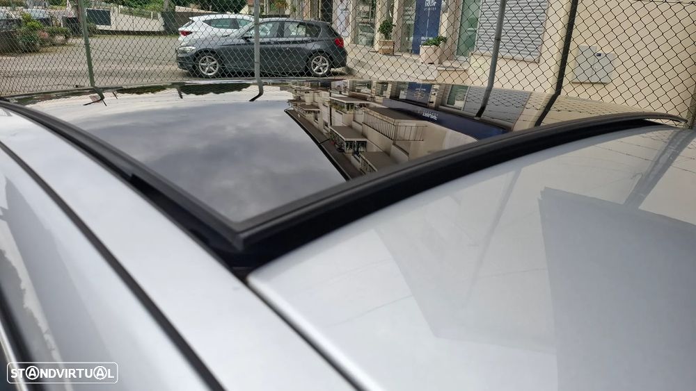 Jaguar XE 20d Aut. R-Sport - 57