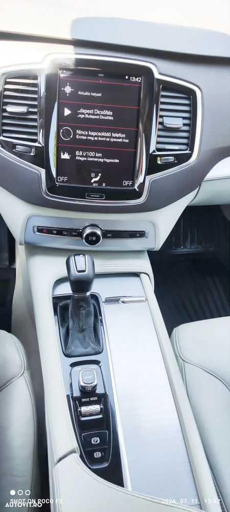 Volvo XC 90 D5 AWD Momentum - 11