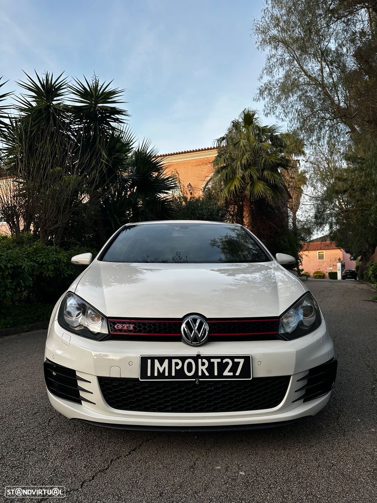 VW Golf 2.0 GTI DSG - 3