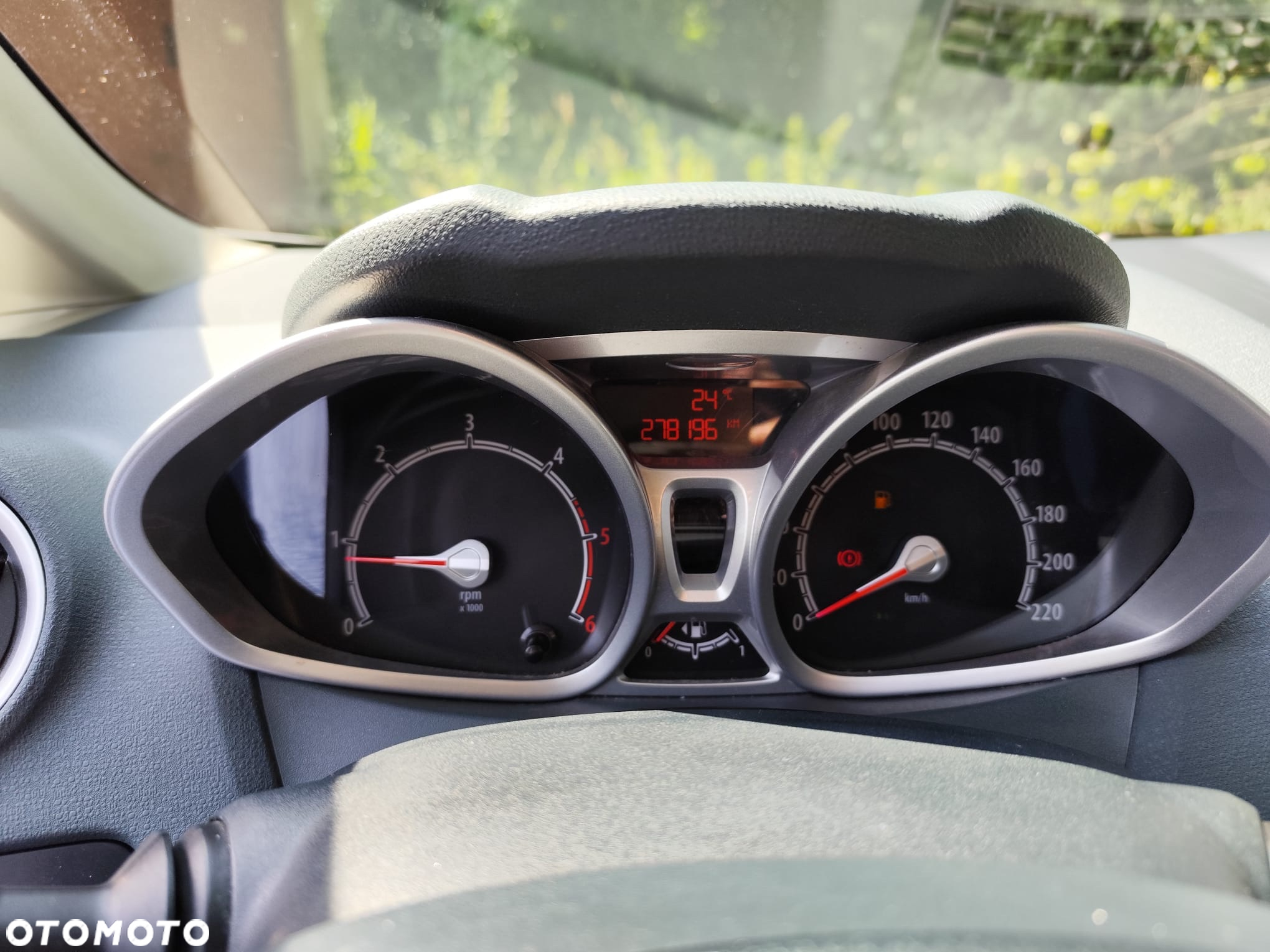 Ford Fiesta 1.6 TDCi DPF Trend - 7
