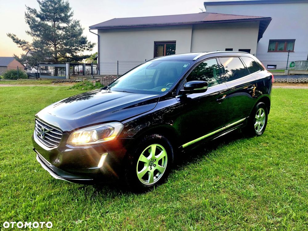 Volvo XC 60 D4 AWD Geartronic Summum - 1