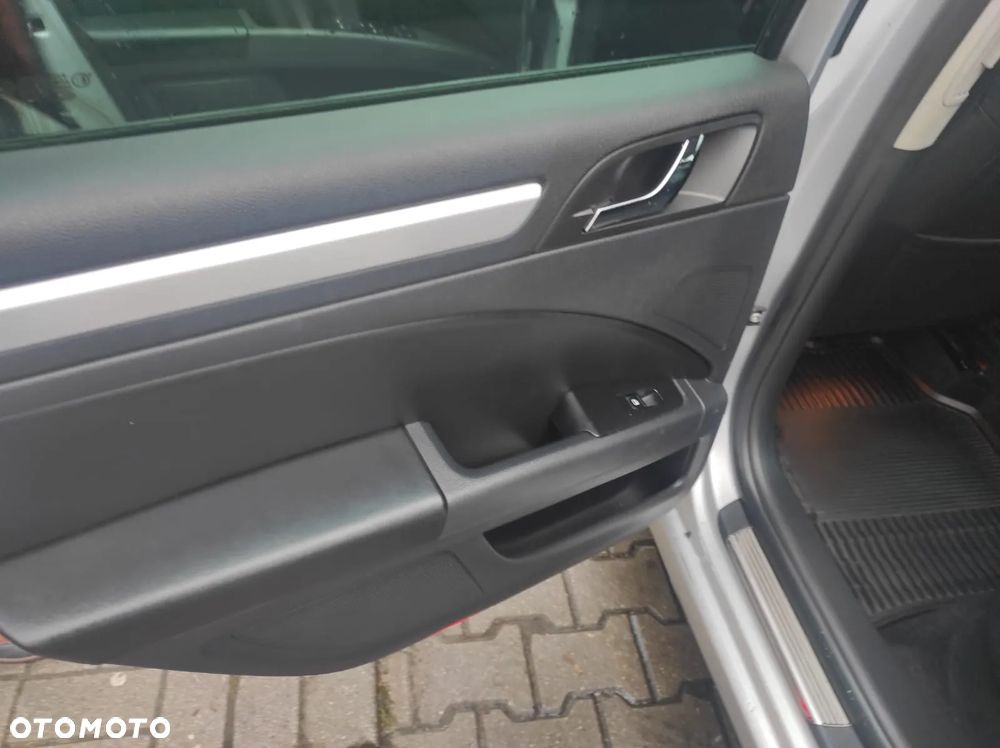 Skoda Superb 1.6 TDI Elegance - 16
