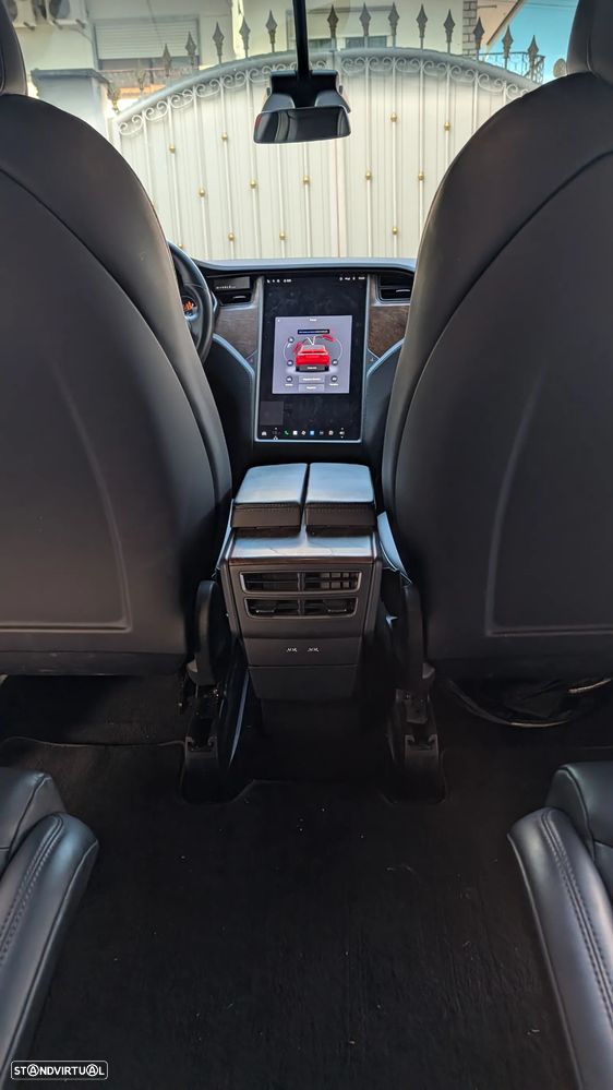 Tesla Model X 100 kWh Long Range Plus AWD - 28