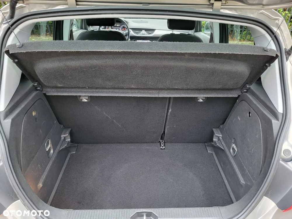 Opel Corsa 1.4 T Cosmo S&S - 30