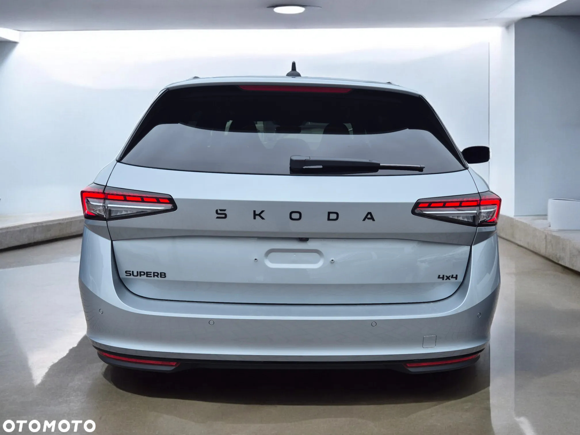 Skoda Superb 2.0 TSI 4x4 Sportline DSG - 8