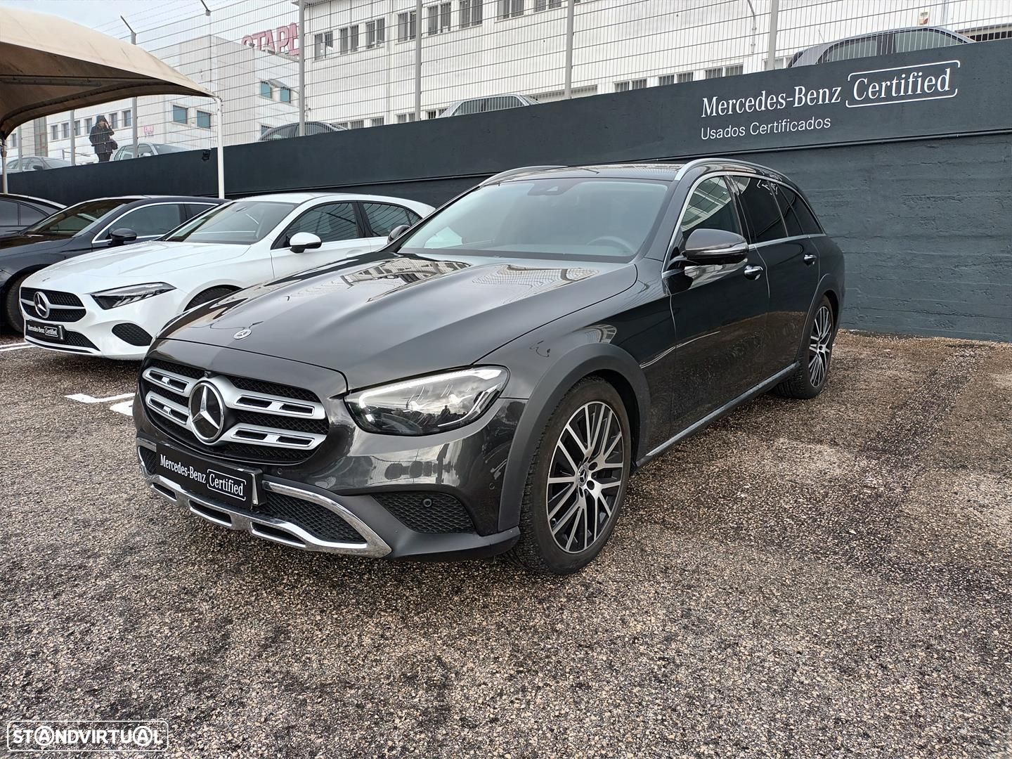 Mercedes-Benz E 220 d Avantgarde 4Matic All-Terrain - 1