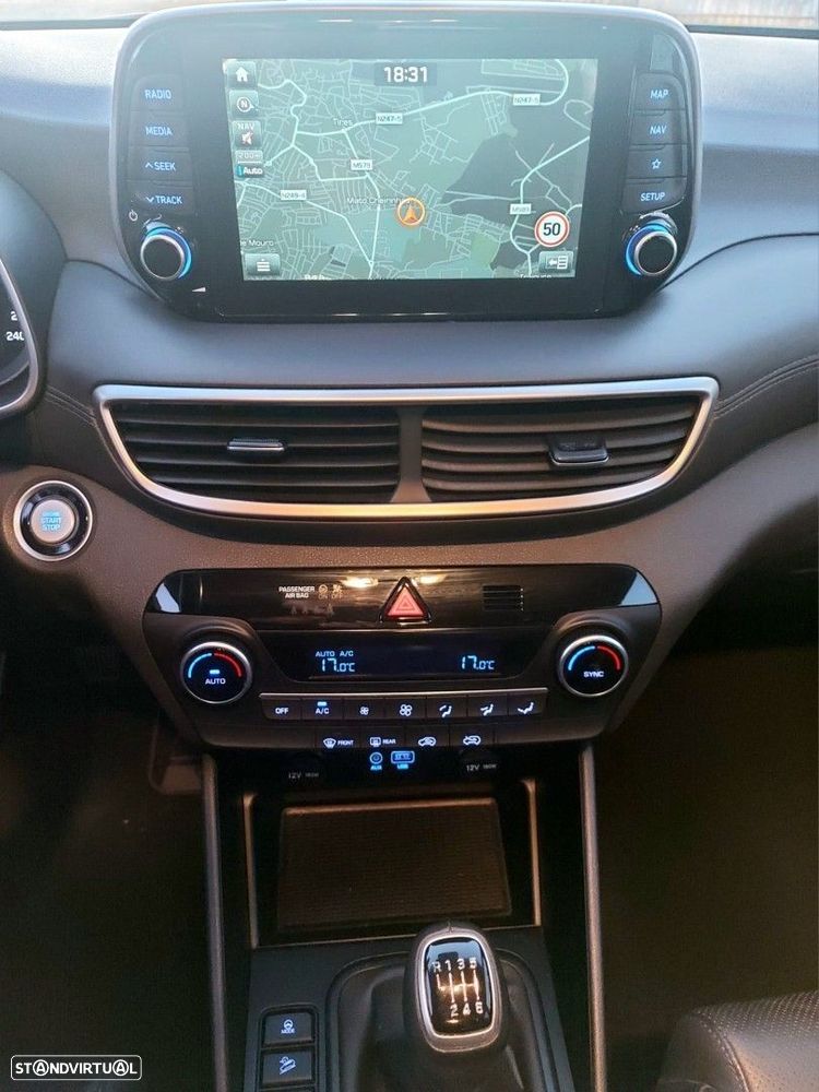 Hyundai Tucson 1.6 CRDi Premium - 24