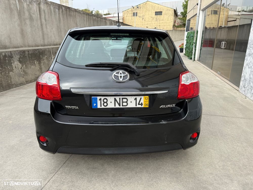 Toyota Auris 1.4 D-4D Comfort 110g - 5