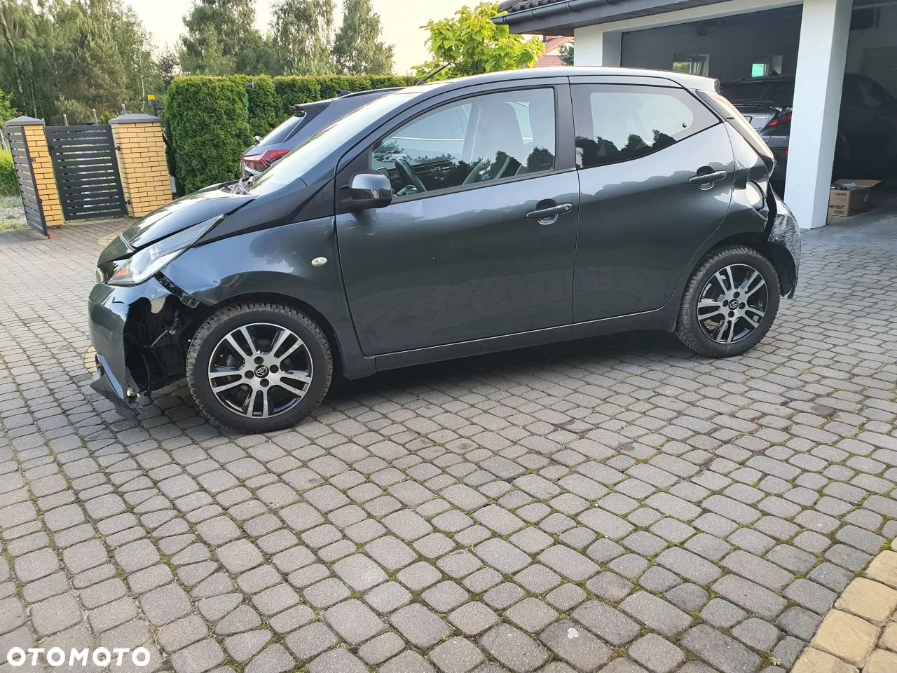 Toyota Aygo - 10