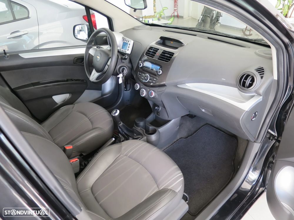 Chevrolet Spark 1.0 LS - 7