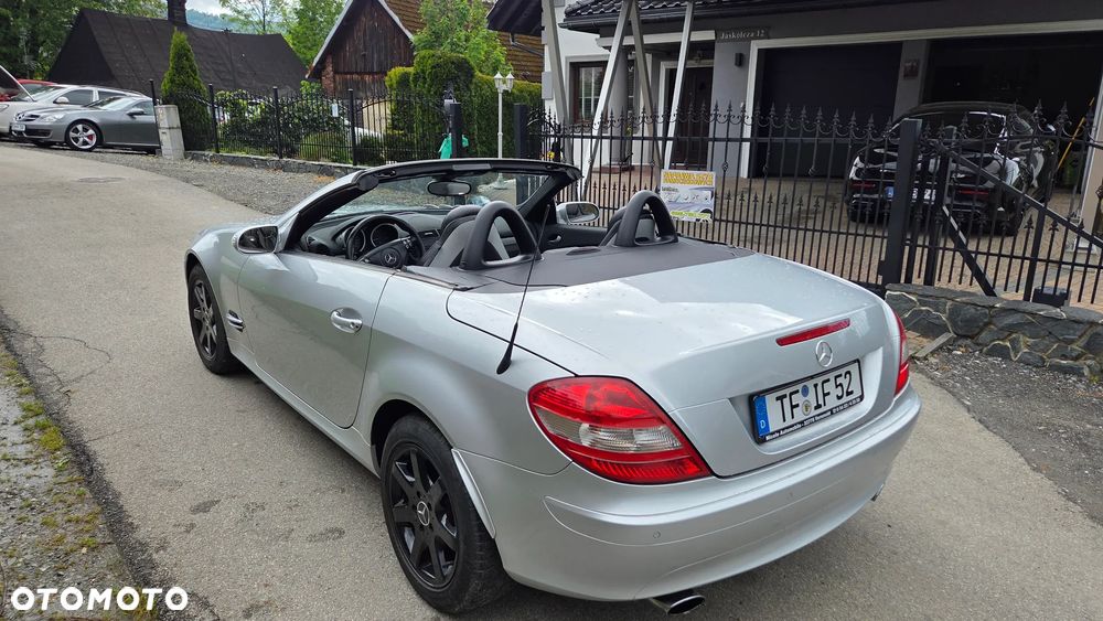 Mercedes-Benz SLK - 2