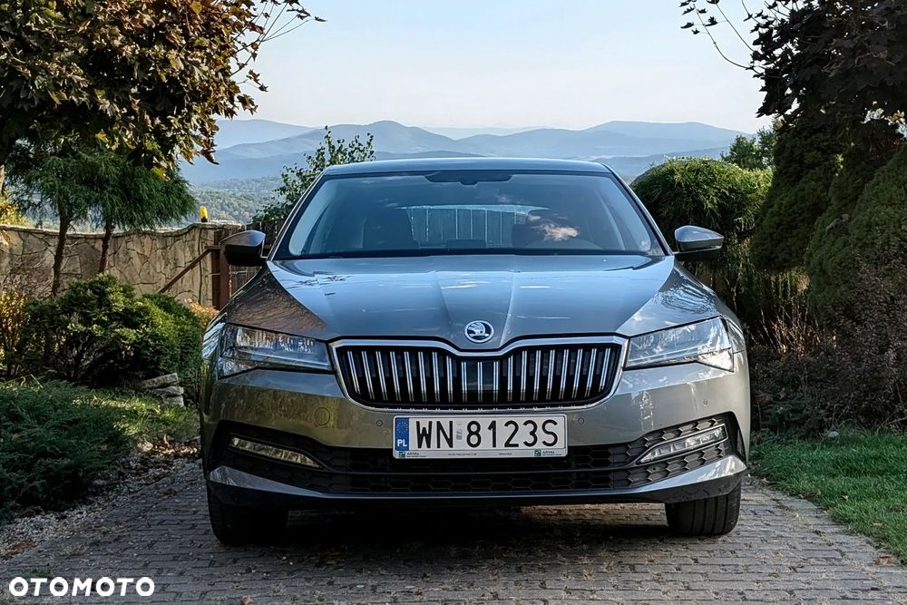Skoda Superb 1.5 TSI Ambition DSG - 9