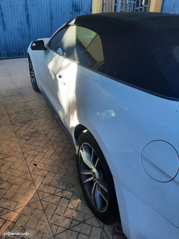 Ford Mustang 2.3i EcoBoost Aut. - 9