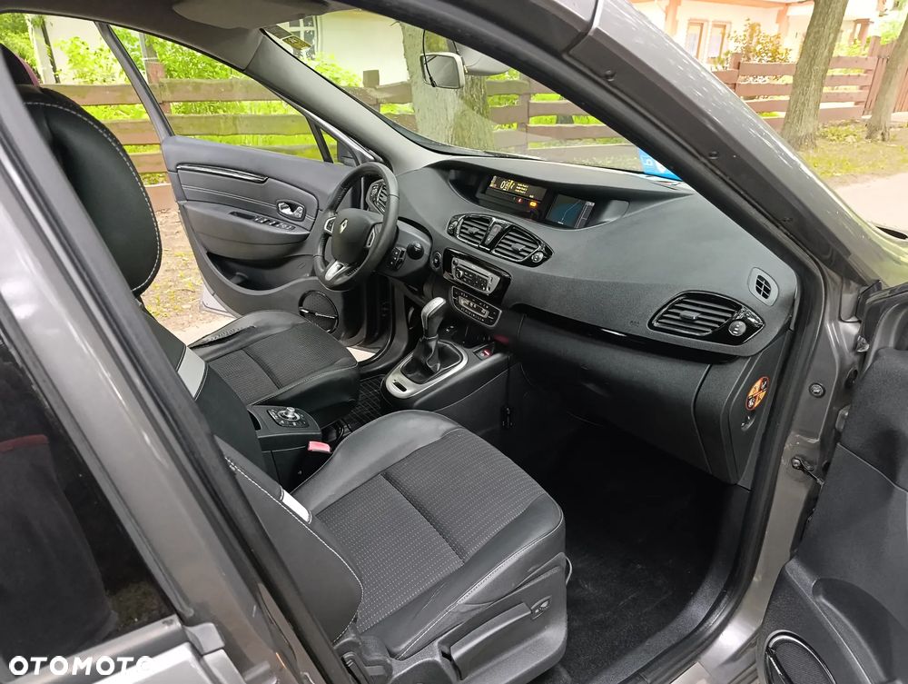 Renault Grand Scenic dCi 110 EDC Bose Edition - 8