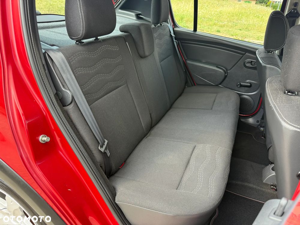 Dacia Sandero 1.6 MPI Stepway - 12
