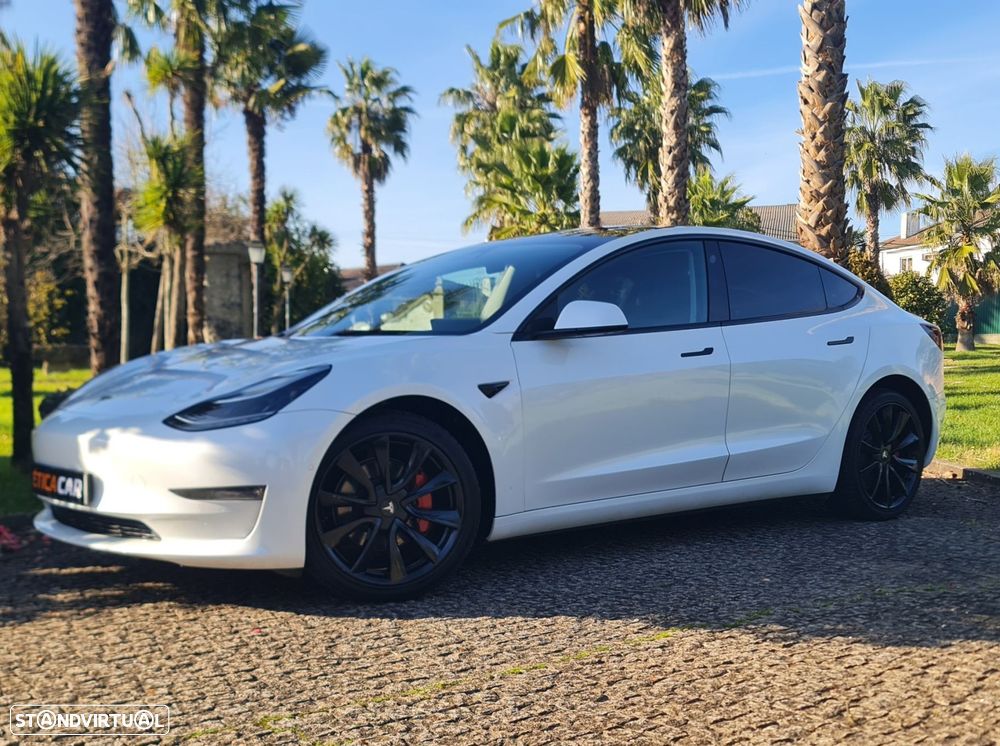 Tesla Model 3 Long-Range Dual Motor AWD - 2
