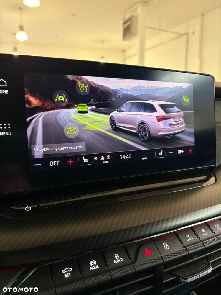 Skoda Octavia 2.0 TSI RS DSG - 25