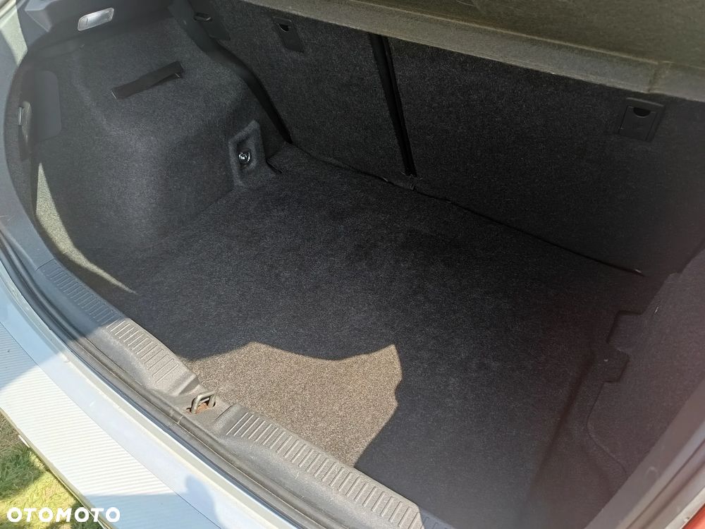 Toyota Auris 1.6 VVT-i Luna - 5
