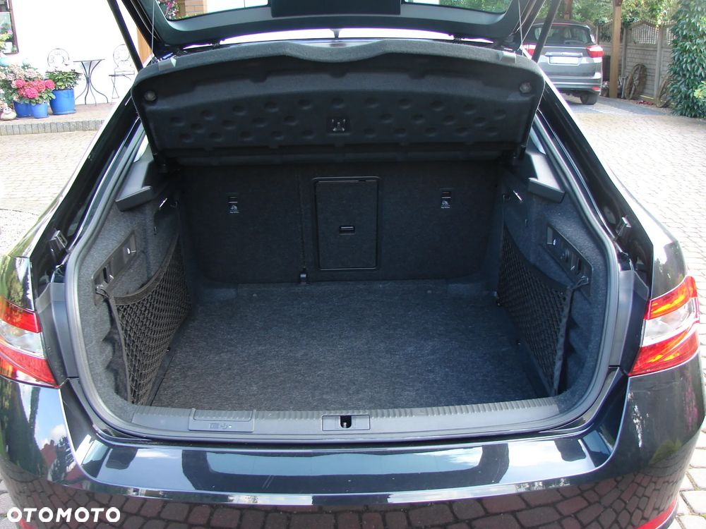 Skoda Superb - 8