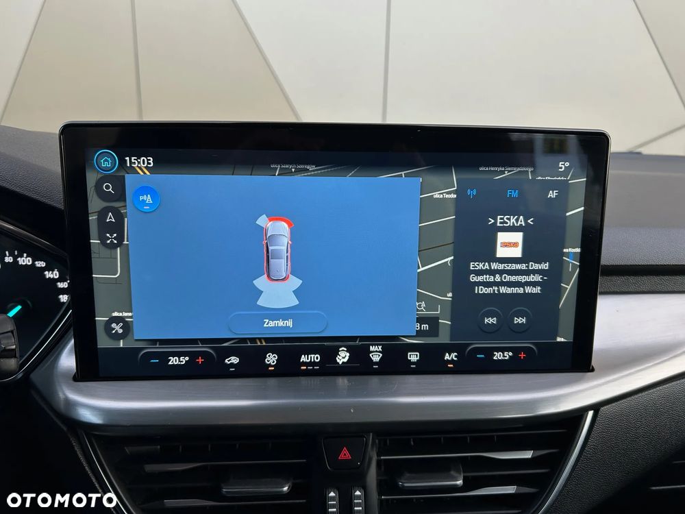 Ford Focus 1.0 EcoBoost Titanium Design - 28