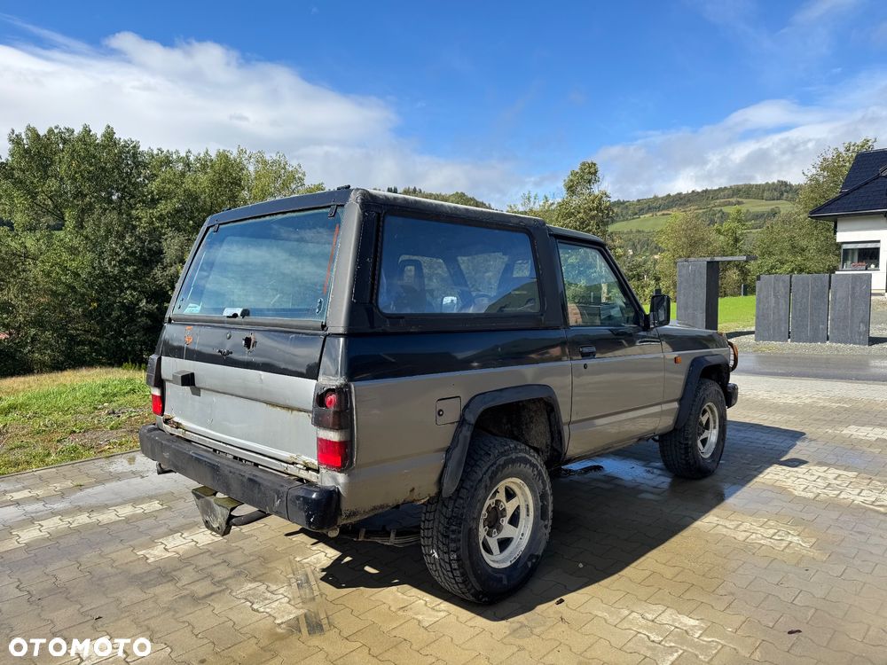 Nissan Patrol 1991 photo 5