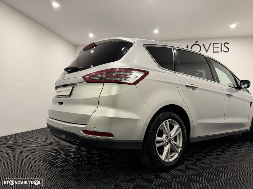 Ford S-Max 2.0 TDCi Titanium - 21