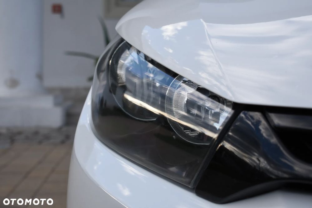 Volkswagen Scirocco 2.0 TDI Edition - 12