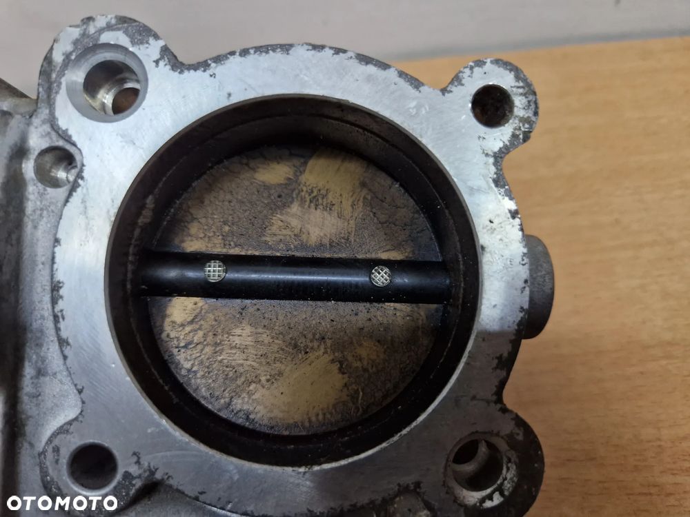 PRZEPUSTNICA  VOLVO S80 I V70 II S60 I 2.4B 30711551 - 4