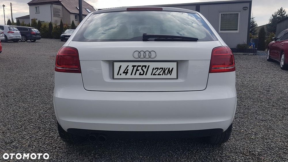 Audi A3 3-drzwiowe 1.4 TFSI Ambition - 11