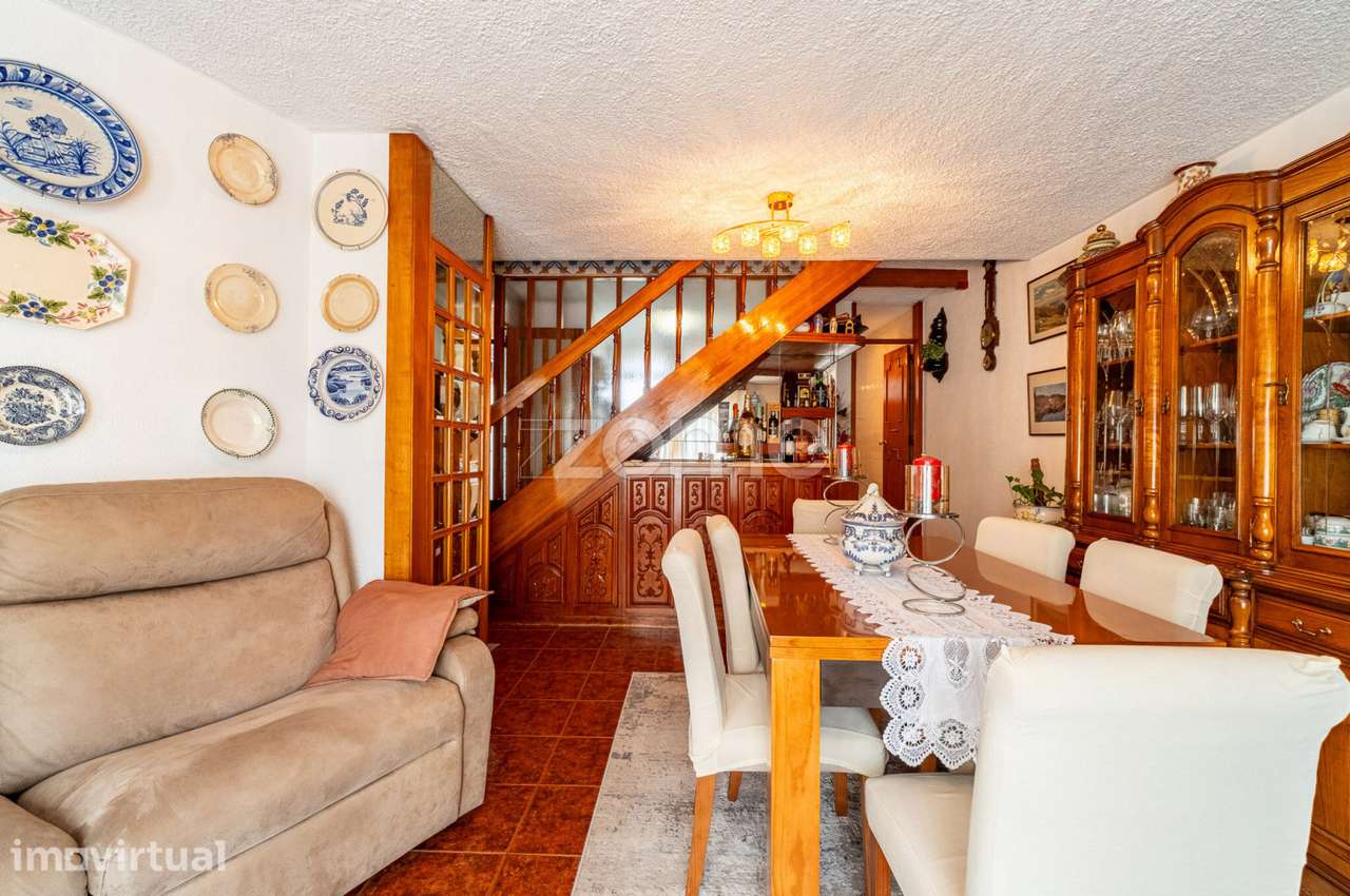T3 Duplex com garagem e arrumos na Senhora da Hora, Matosinhos - Grande imagem: 5/23