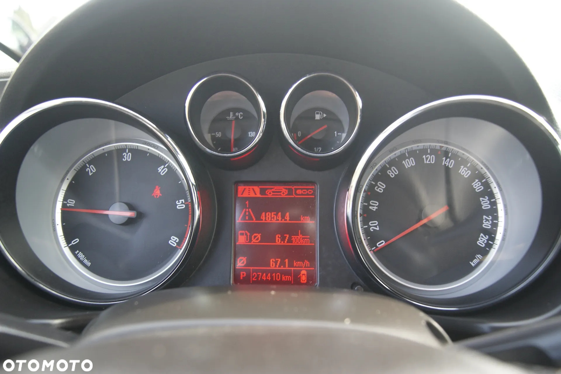 Opel Insignia - 9
