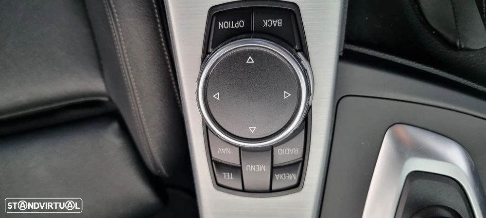 BMW 320 d Efficient Dynamic Edition Sport-Aut. Sport Line - 27