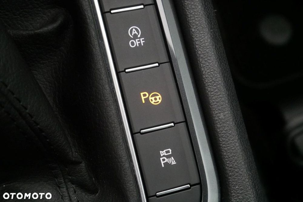 Volkswagen Tiguan 2.0 TSI 4Mot Elegance DSG - 30