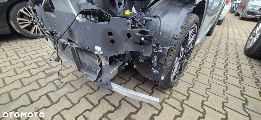 BMW iX2 eDrive20 66.5kWh M Sport Edition - 38